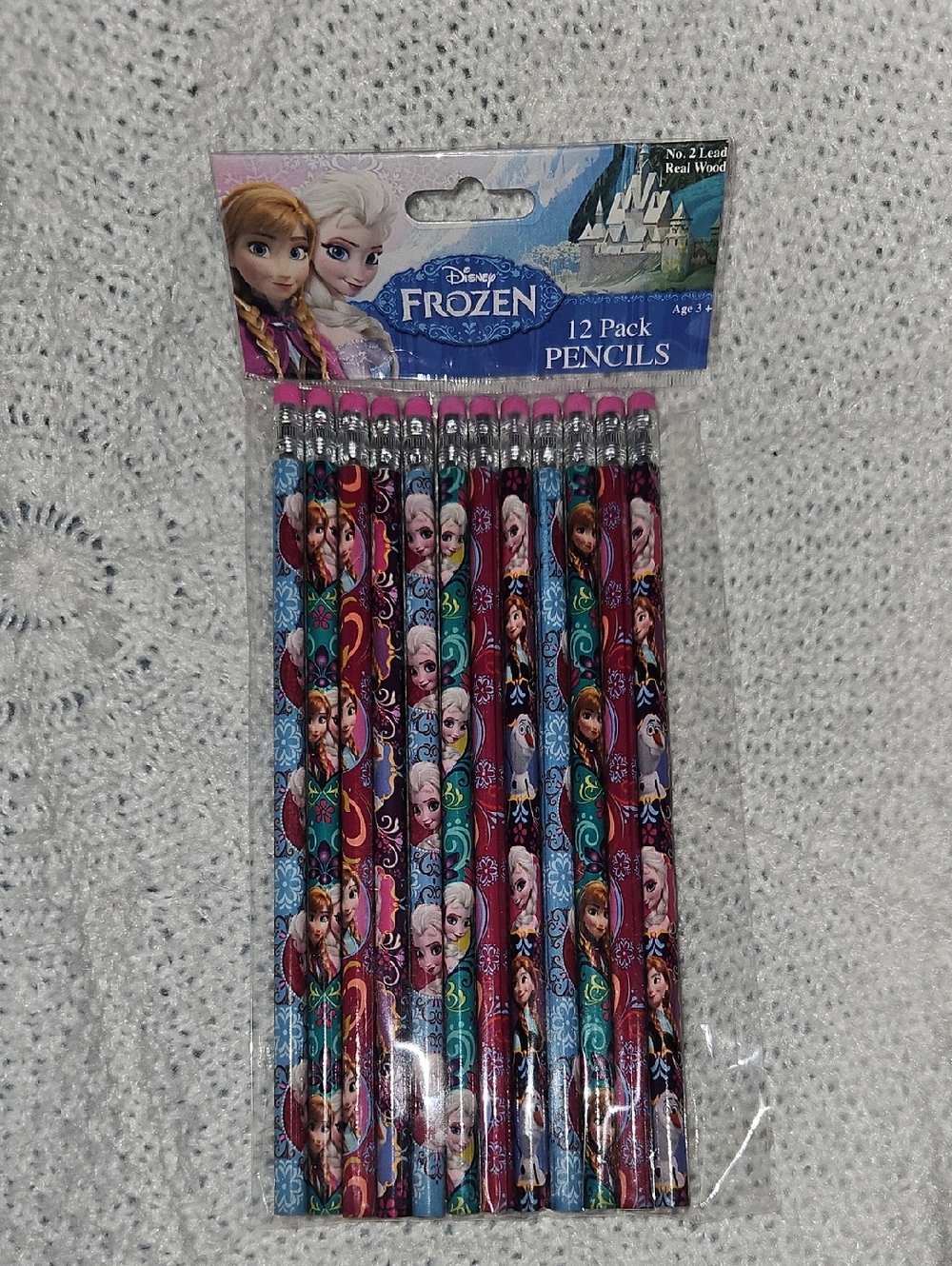 12-Pack Pencils Frozen NWT